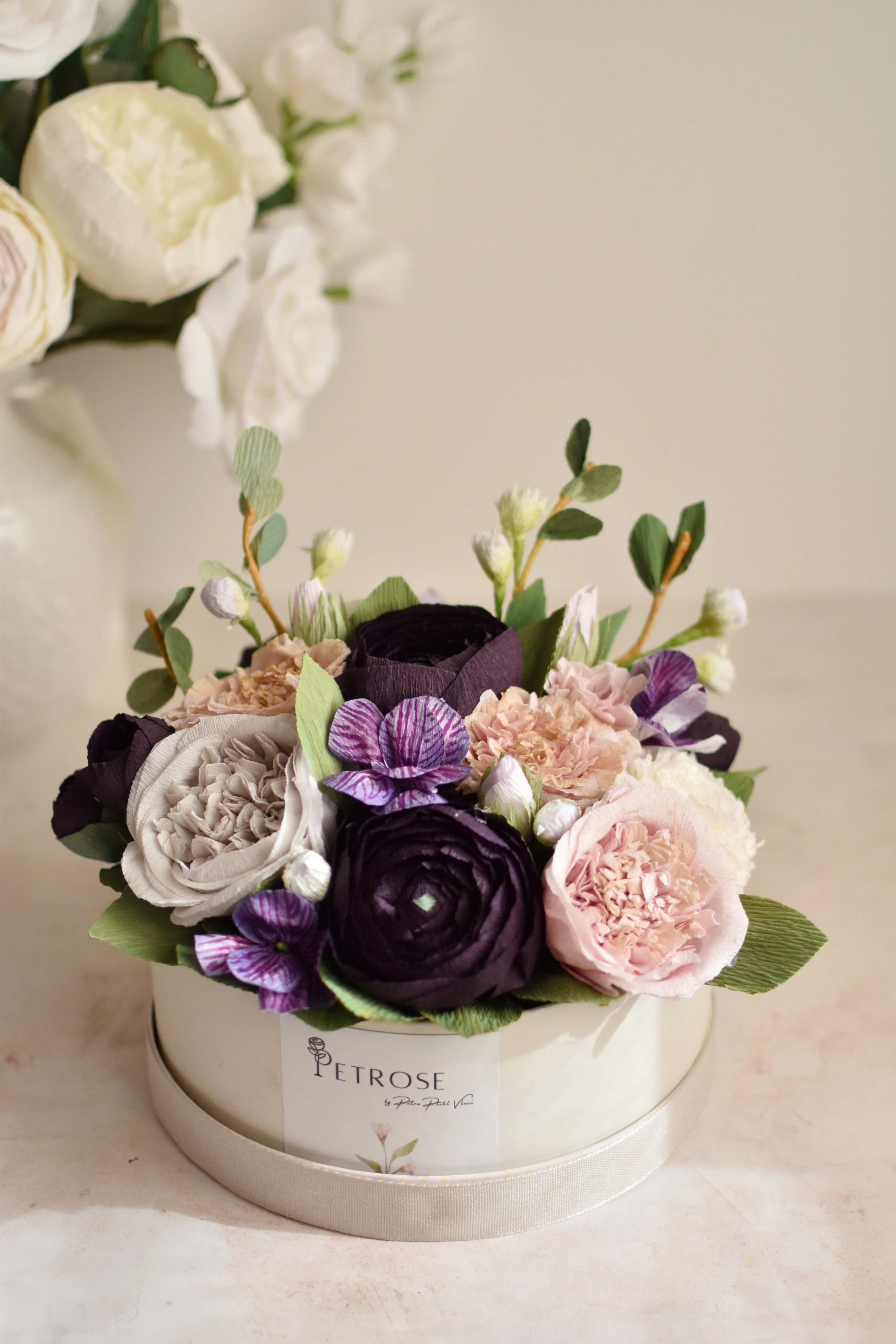 Petrose flowerbox od krep papira
